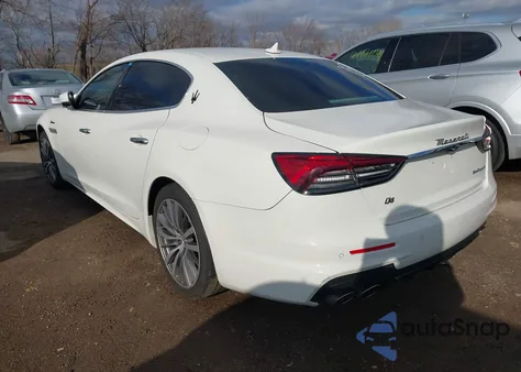 2022 Maserati Quattroporte Modena Q4 z USA, uszkodzony, nr VIN ZAM56YRMXN1388375